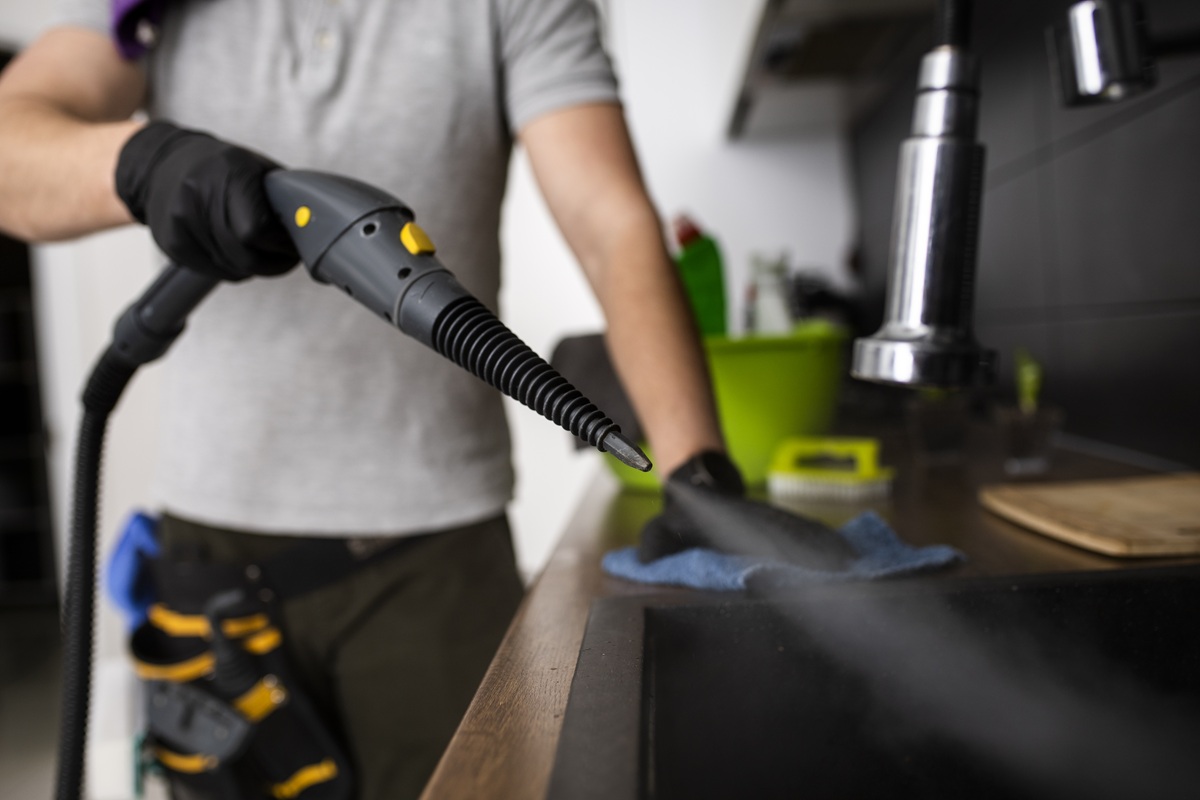 pressure-washing-services-window-cleaning